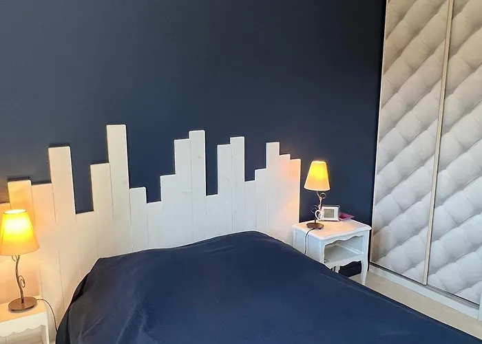 Elegant 2p A : Terrasse, Proche Et Port - Fr-1-487-339 *